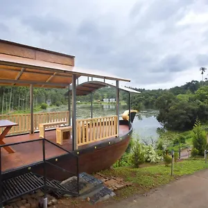 Karlad - Hotel Wayanad