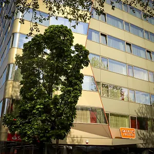 Otel Simm's - Cityhotel Next To Metro U3 Viyana